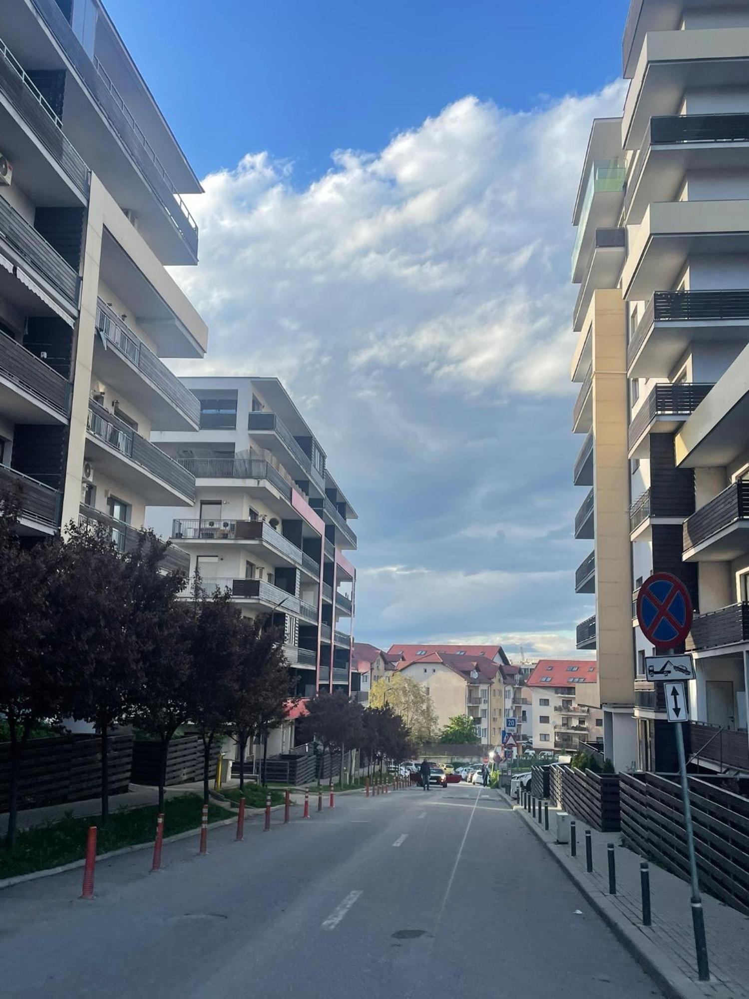 קלוז'-נאפוקה Cozy Apartment With Free Parking מראה חיצוני תמונה